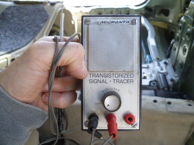 Micronta Transistorized Signal Tracer used for wheel speed sensor signal analysis